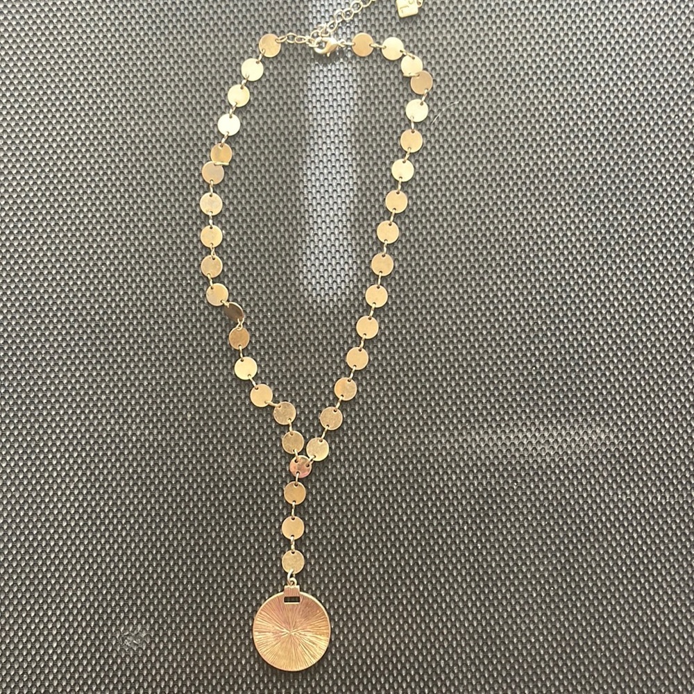 Park Lane Silas Necklace Gold pictures provided EUC